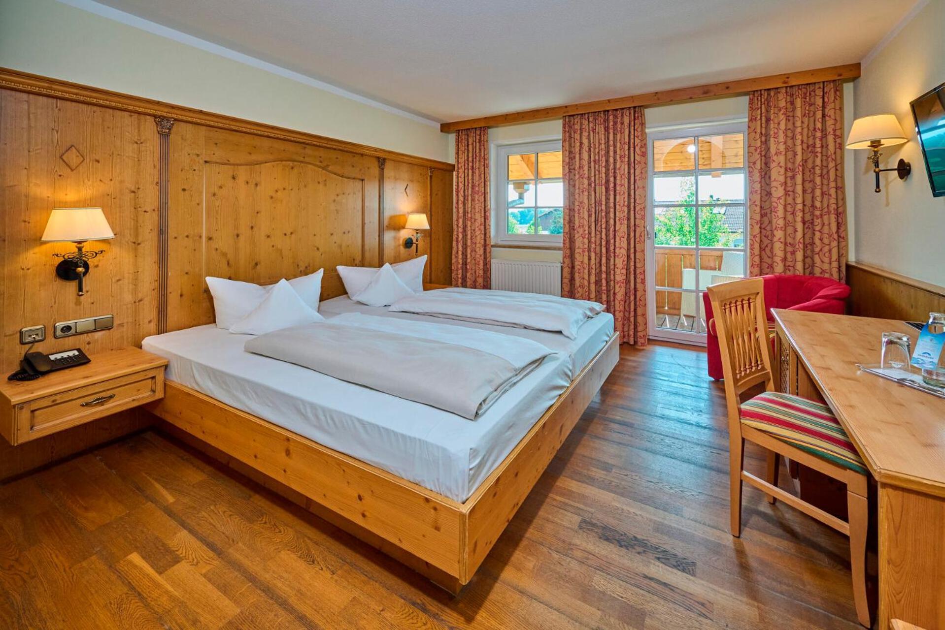 Hotel Happinger Hof Rosenheim Ngoại thất bức ảnh